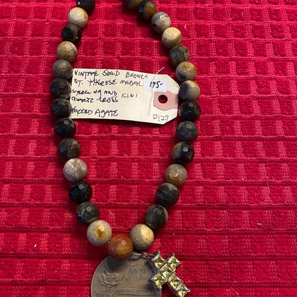 Vintage Bead Necklace - Picture 1 of 2